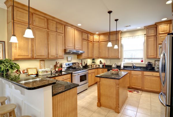 Maple Kitchen Cabinet Repair in Cedar Hill