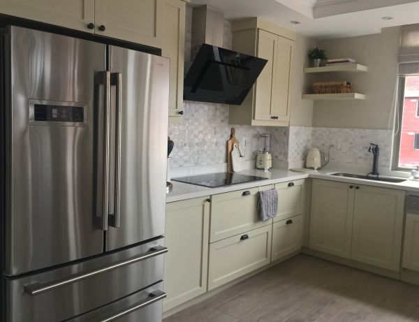 Cabinet Pulls Installation in Cedar Hill