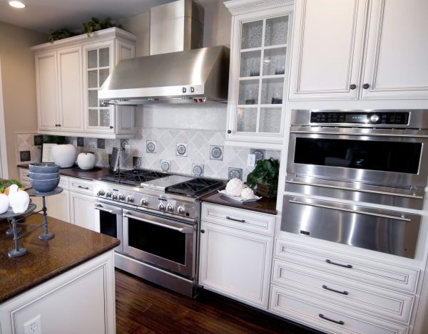 Custom Cabinet Building in Cedar Hill